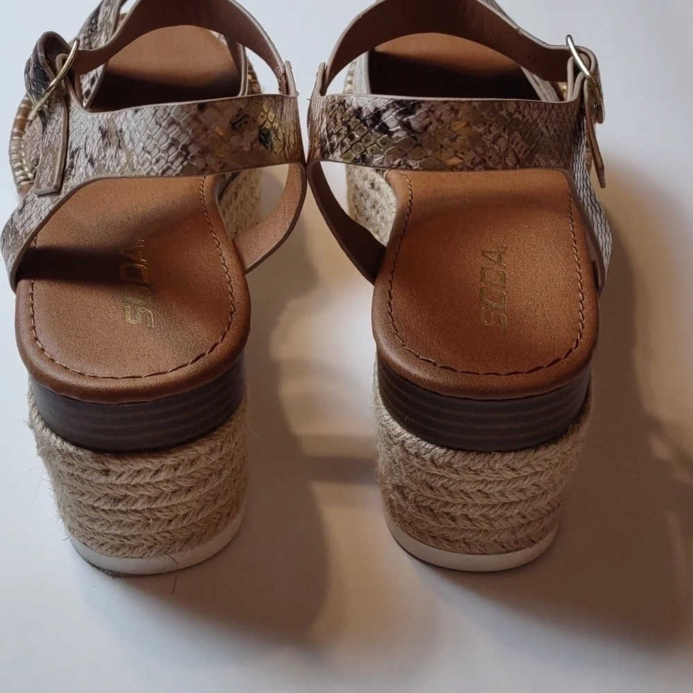 Soda platform snake print sandals